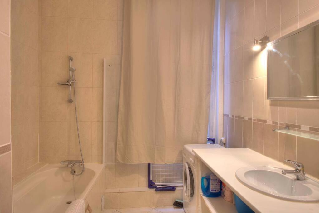 Tres Bel Appartement 6-8 Couchages Prado-Perier Marsiglia Esterno foto